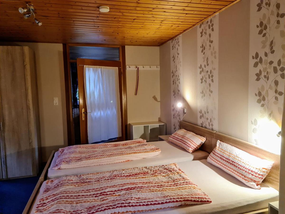 Ferienappartement Persang Gbr Eppenbrunn Exterior foto